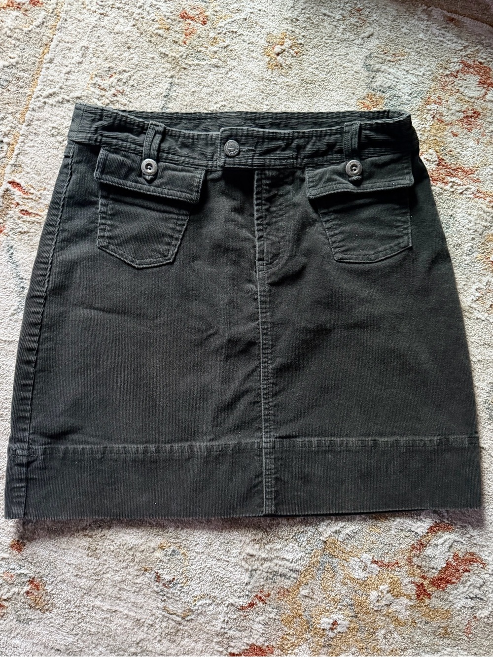 Patagonia Organic Cotton Corduroy Charcoal Gray Mini Skirt Minimalist | Size 4